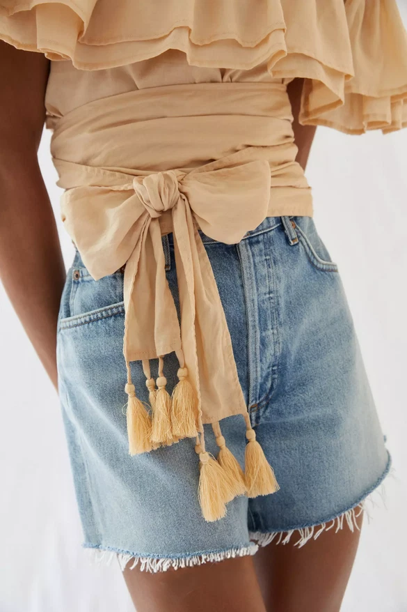 Blusa ERIKA PENA x Anthropologie Hombro Descubierto XS Beige Con Volantes Nueva Con Etiquetas Agotada Foto 2 de 4