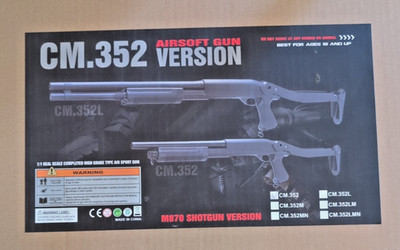 Cyma M870 Shotgun Version CM.352 Version  Airsoft Gun / Ammo included