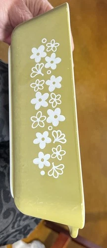 Vintage Pyrex Spring Blossom Green Refrig Dish 1  1/2 quart w/ Lid 2pc 9” x 7”