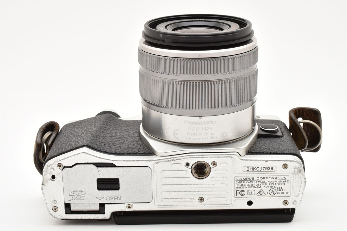 18585shots] Olympus OM-D E-M10 Mark II Mirrorless Camera w/ 14