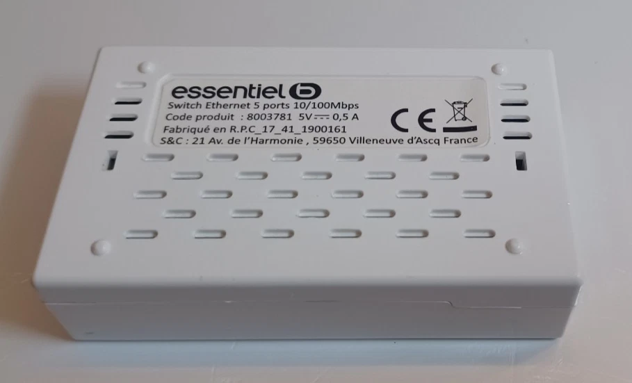 Micro Switch Ethernet 5 Ports Essentiel b 8003781 - 10/100 Mbps Complet - Photo 4/4
