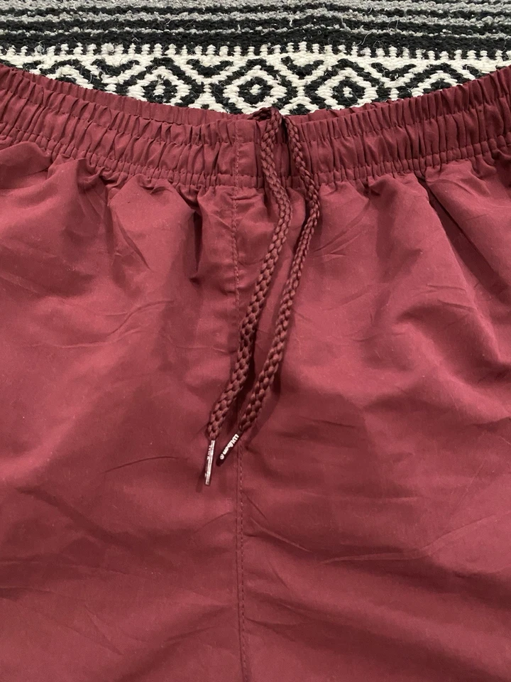 Wilson Swim Trunks Shorts Men’s L Maroon Lined Drawstring Pockets Swim Suit Red - Image 3 of 4