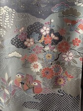 Kimono Large Blue gray fine pattern is a nice pattern