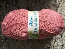 Image of ROBIN DK DOUBLE KNIT YARN KNITTING/CROCHET WOOL - 100g -100% Acrylic ~64 COLOURS