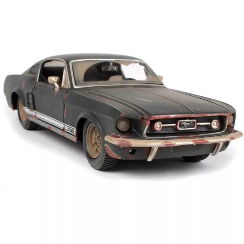 Ford mustang old model outlet