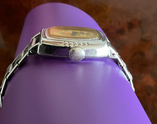 VINTAGE MICKEY WALT DISNEY INGERSOLL WATCH IN PERFECT RUNNING CONDITION - Foto 4 di 8