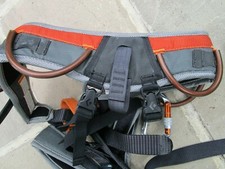 Black Diamond Ladies Climbing Harness Medium PO#26731