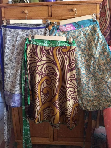 10 piezas al por mayor faldas envolventes estampadas falda sari mágica talla grande 36" XL surtidas - Imagen 12 de 20