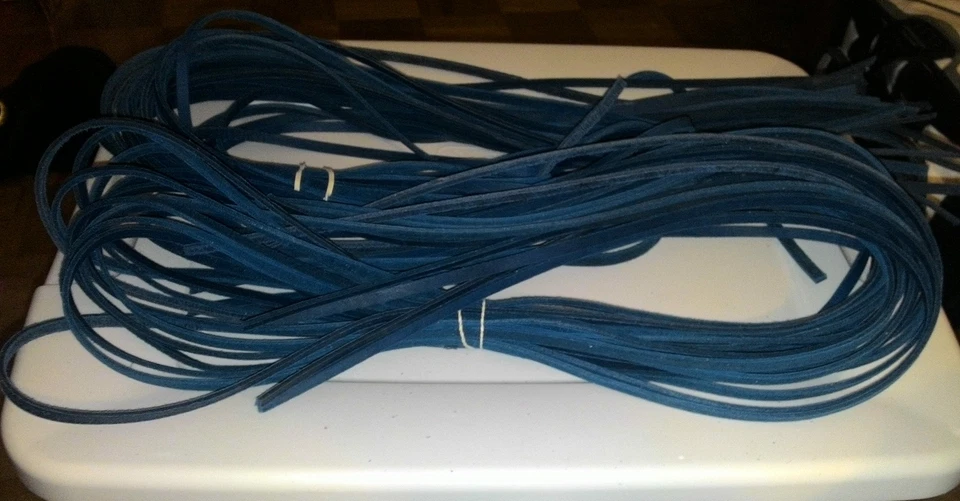 RAWLINGS/TANNERS PREMIUM LEATHER GLOVE LACE 1/4" BY 72" NAVY BLUE