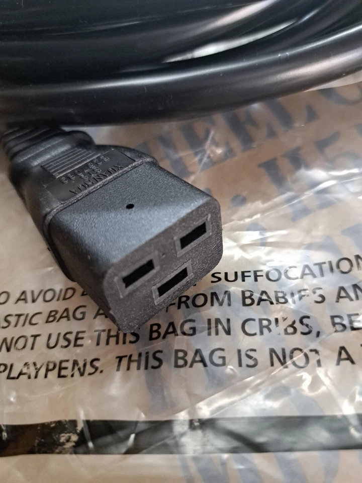 TRIPP-LITE #P040-014  C19 To L6-20P 250 20A  Power Cord Length 14'ft 3/C 12 AWG - Image 3 of 3