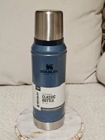 Classic Legendary Bottle by STANLEY 1 quart Hammertone BLUE