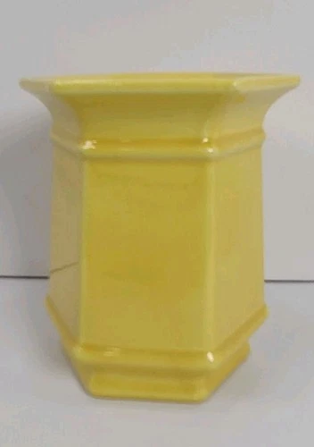 Vintage Haeger USA #8057 Art Pottery 6.25" Bright Yellow Spring Summer
