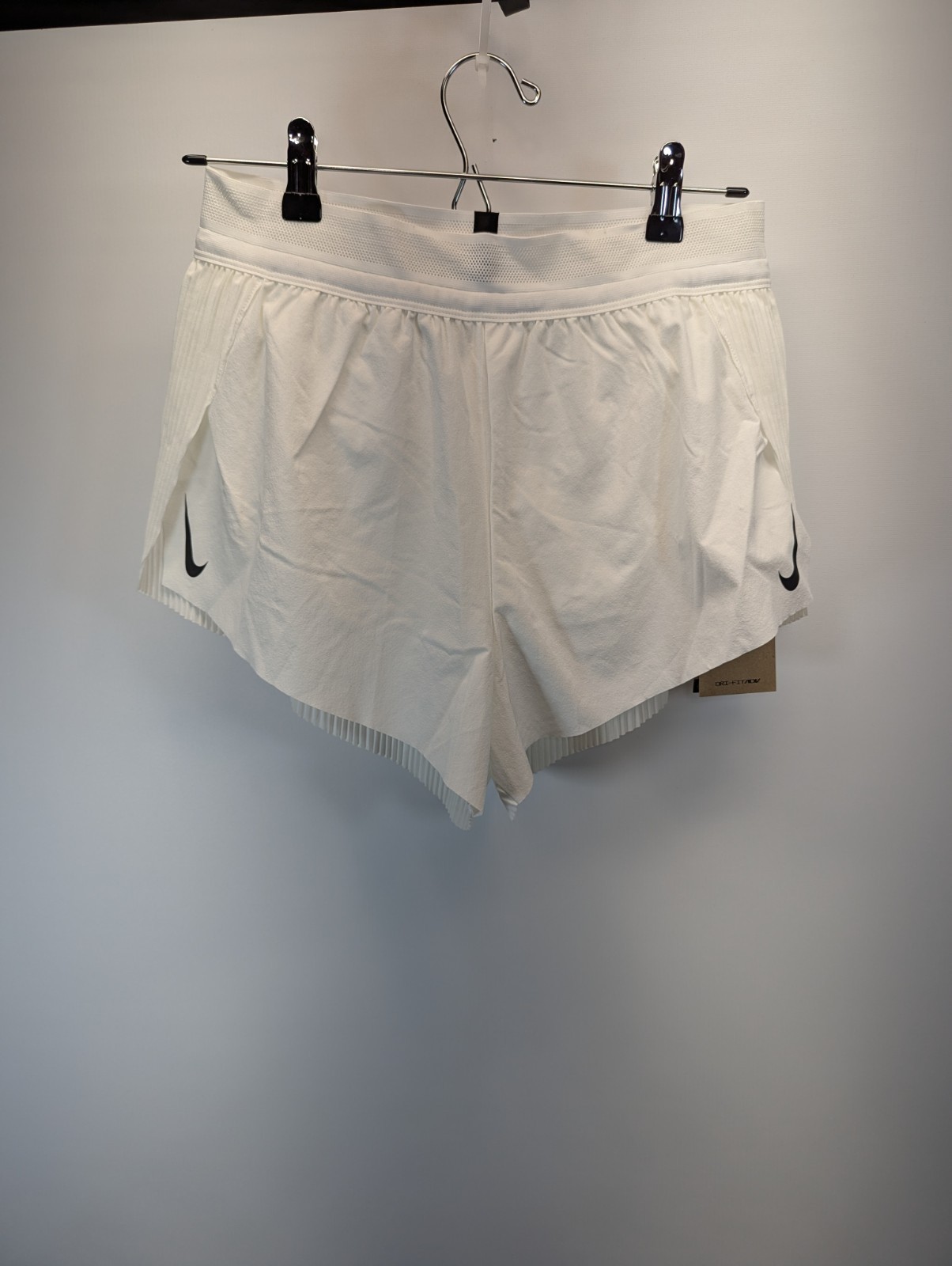 Nike Dri-FIT ADV  AeroSwift Women's Running Shorts Sz Medium FN2328-100 NWT $80