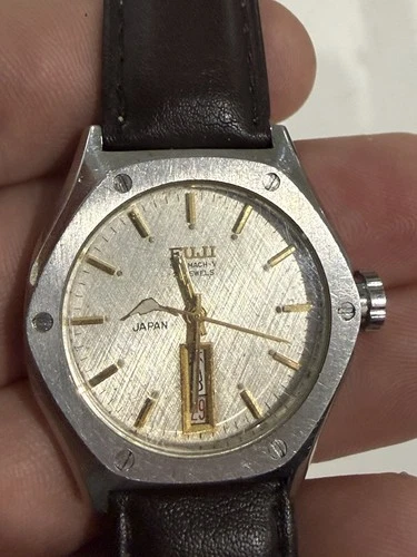 Vintage Rare Mount Fuji Sky Mach-V Japan 25 Jewels Mens Wrist Watch Parts Repair