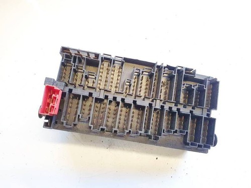 Volkswagen Passat 1992 Fuse box 357937039,  #16721-69