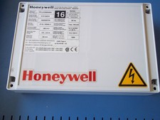 HONEYWELL FF-LS162804602 70022840 FF-SRM LIGHT CURTAIN CONTROLLER