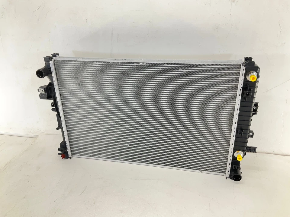 ACDelco se adapta a radiador de refrigeración del motor Chevrolet Malibu 16-18 nuevo RB CM Foto 4 de 4