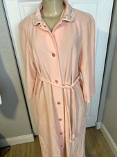 VTG EVE STILLMAN COUTURE PEIGNOIR ROBE Pink Fleece Embroided Collar Med brw