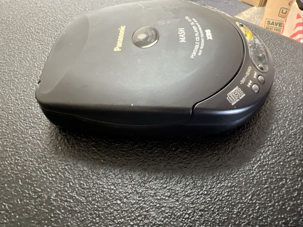 Panasonic Portable CD Player MASH XBS SL-S170 1990s Vintage Panasonic Portable CD Player MASH XBS SL-S170 1990s Vintage
