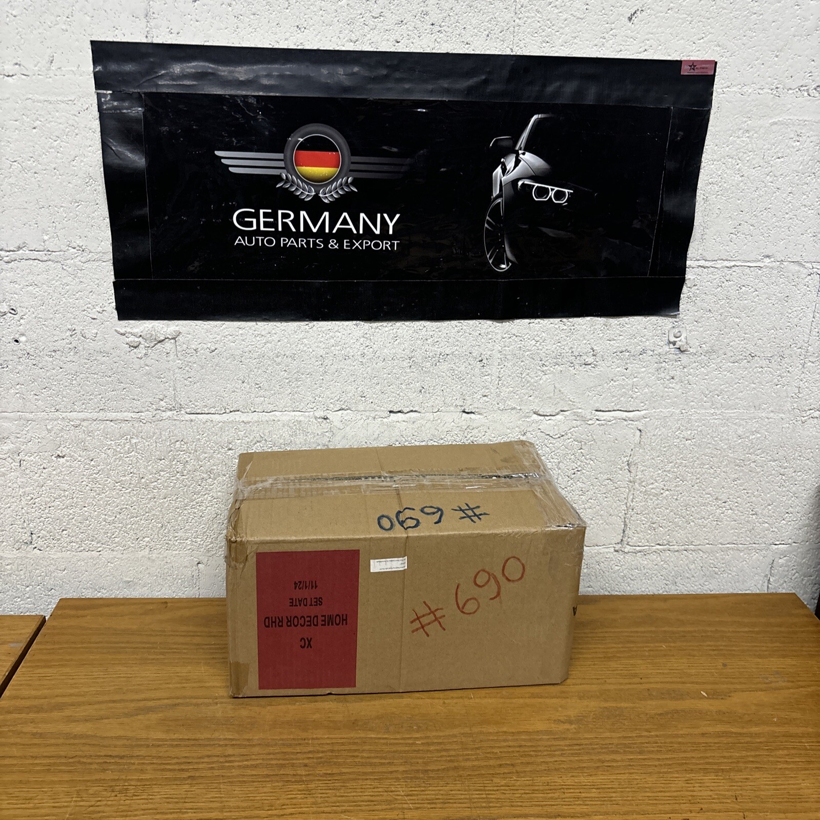 LAMBORGHINI HURACAN FRONT LEFT BRAKE CALIPER OEM 4T0615105ED #690