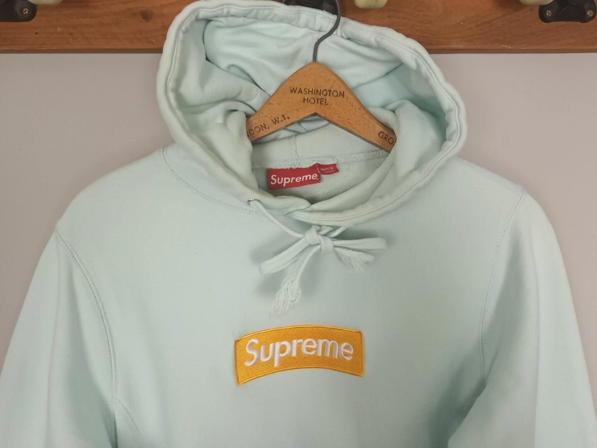 Supreme box jumper hotsell