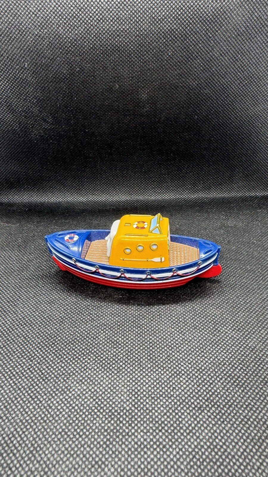 Picture 2 of 8