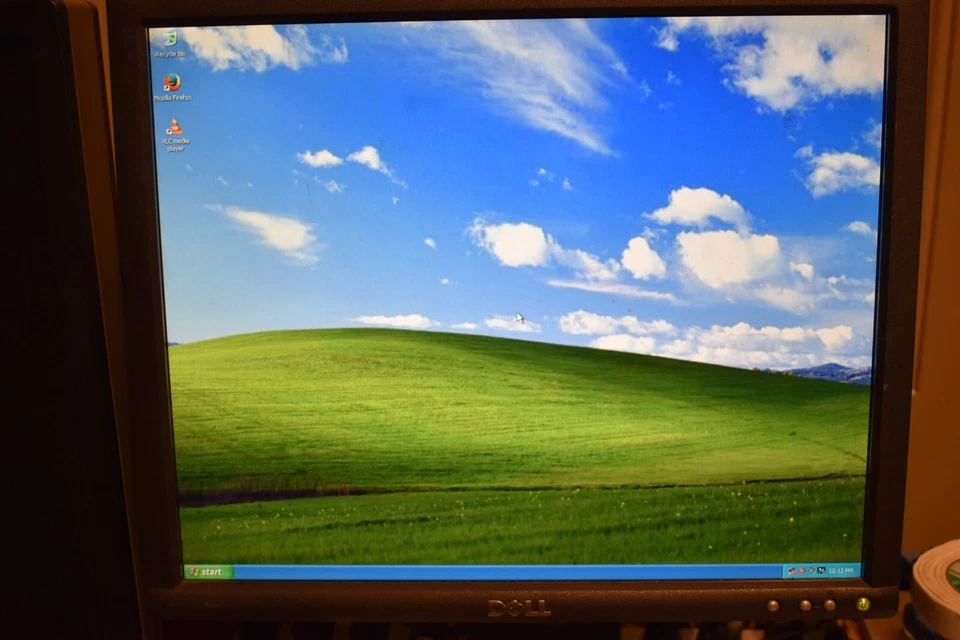 PC para juegos Dell i5 Windows XP vintage retro clásica 512 GB SSD Windows XP 32 bits Foto 2 de 4