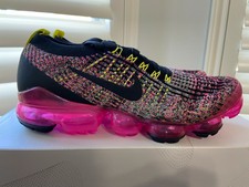 vapormax black pink
