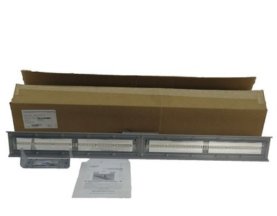 Dialight LTD3C4M2P 2X4 Linear Fixture Light Explosion Proof With LTXW4 Bracket