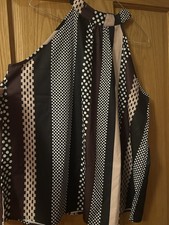 Ladies Brown Halter Neck Top – Size 16 – Stylish Sleeveless Summer Top