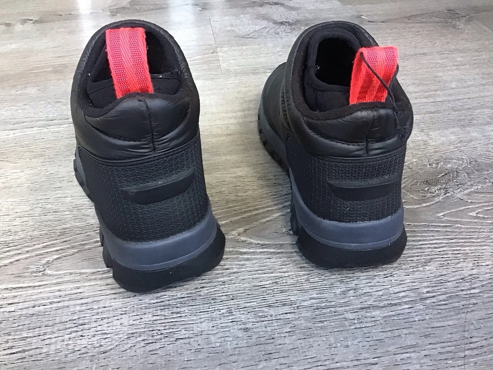 Botas al tobillo Hunter originales aisladas para nieve para mujer talla 9 negras al tobillo invierno Foto 3 de 4