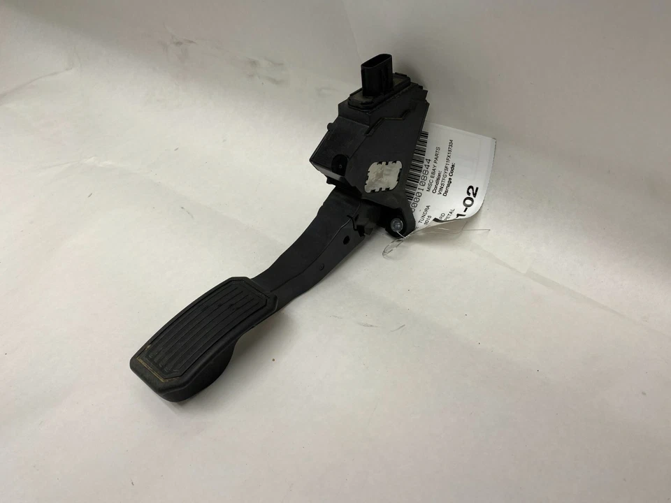 14-17 TOYOTA TUNDRA 5.7L ACELERADOR ACELERADOR PEDAL DE ACELERADOR OEM Foto 2 de 4