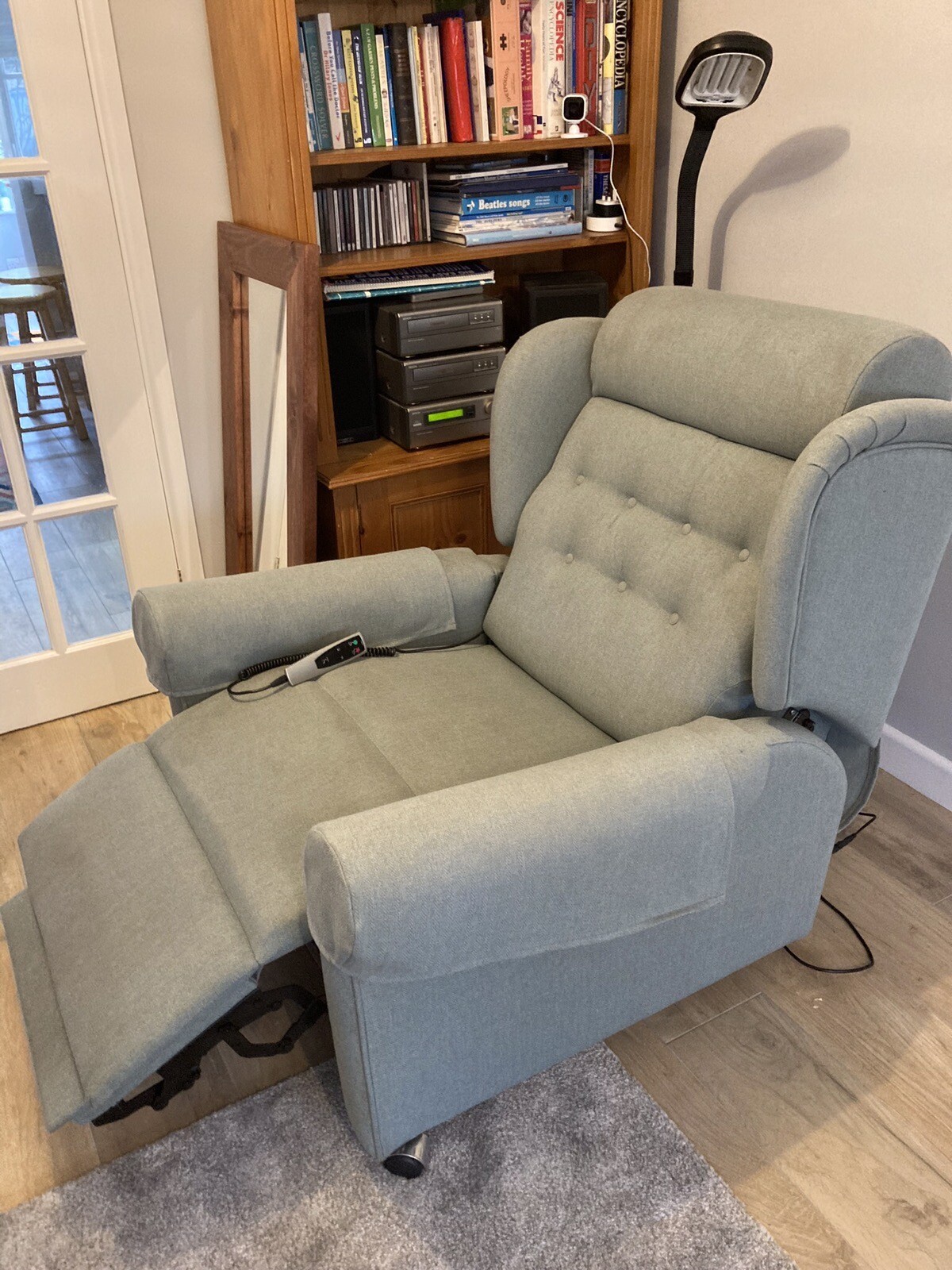 Electric riser recliner chair used eBay