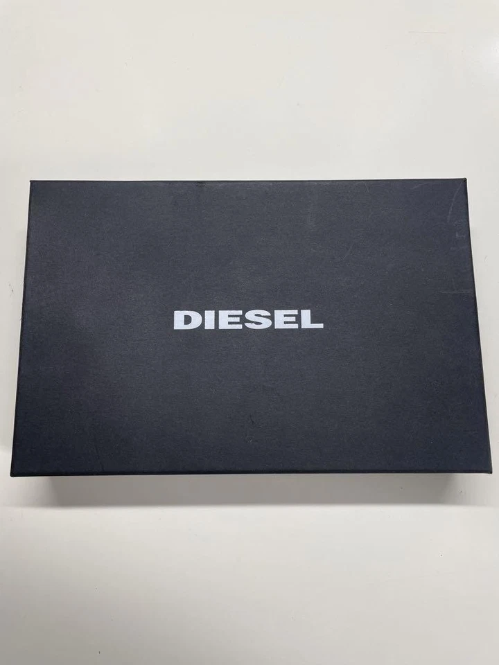 Diesel Hombres Cartera Plegable Cuero Negro 5 Bolsillos para Tarjetas Lujo Compacto Informal Elegante Foto 4 de 4