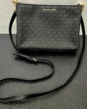 Michael Kors Trisha Triple Compartment Shoulder Crossbody Bag MK Signature/Solid