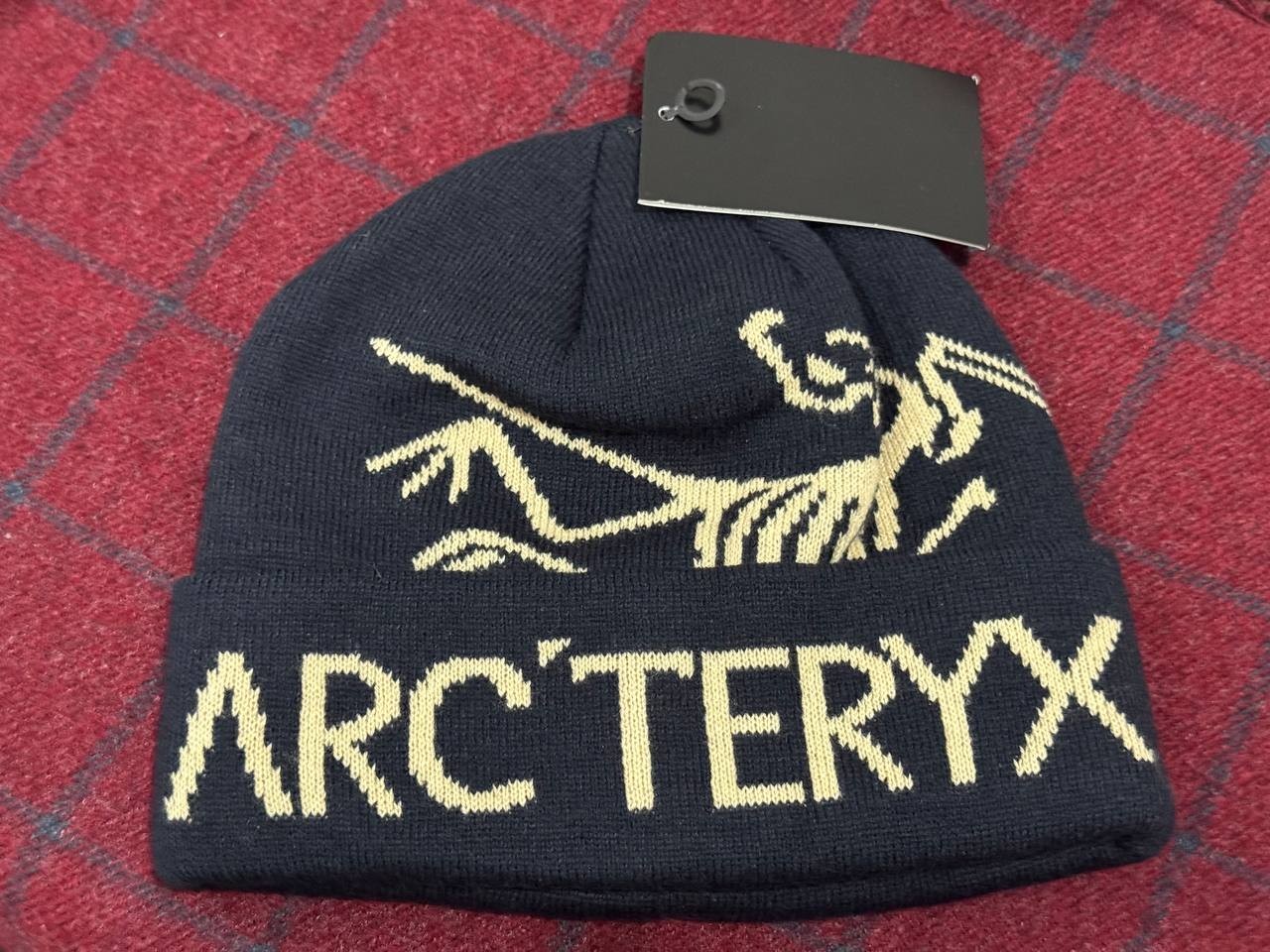 Arc'teryx Bird Head Black Toque Beanie - Merino Wool Winter Ski Unisex Hat NWT
