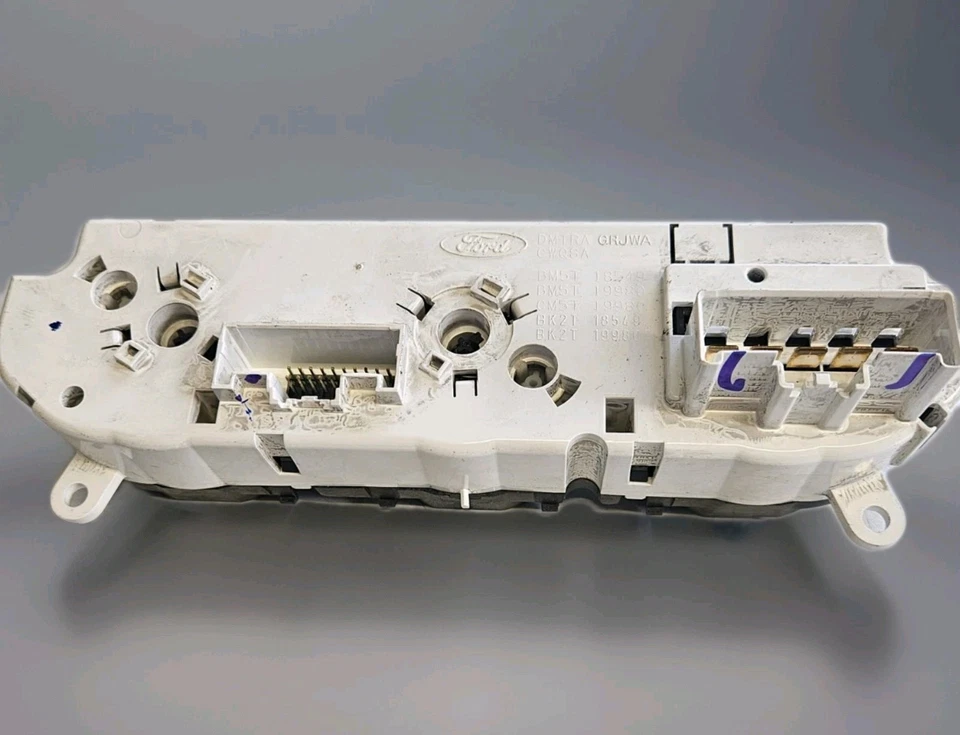 FORD TRANSIT 2014-2018 HEATER CONTROL PANEL SWITCHES WITH AIRCON - Image 2 of 3