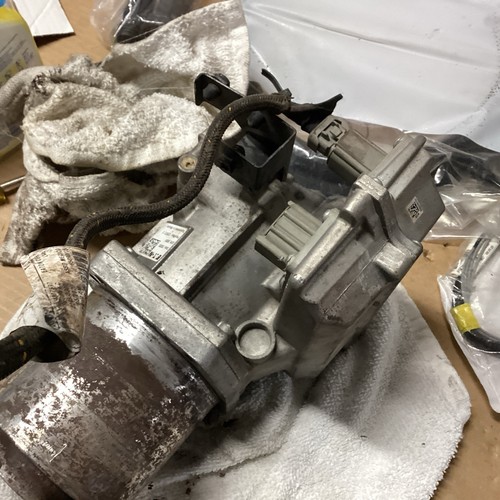 EATON FULLER ELECTRIC TRANSMISSION CLUTCH ACTUATOR - P/N: 125872_E, Pre Owned - Picture 7 of 10
