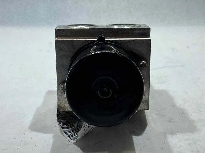 2007-2010 GMC Sierra 2500 3500 Anti-Lock Brake Pump ABS Control Unit Module OEM — 第 2/4 张图片