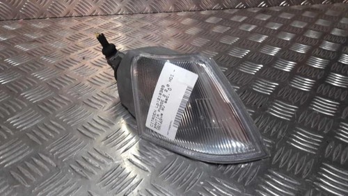 Optique Avant Secondaire Droit (clignotant) Pour Citroën Xantia Phase 1 Break - Réf. 95667957, Occasion Bon état