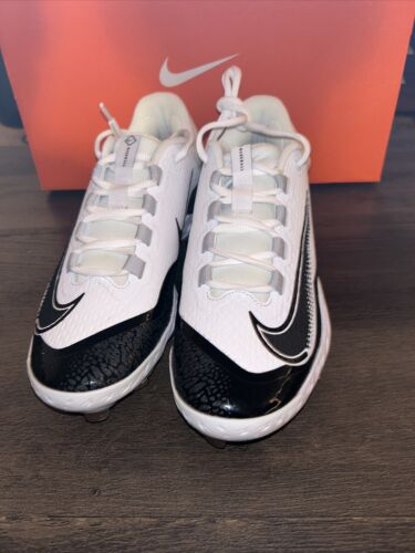 🔥NEW SZ 8 Mens Nike Alpha Huarache Elite 4 Low Metal Baseball Cleats FD2745-101 - Picture 2 of 6