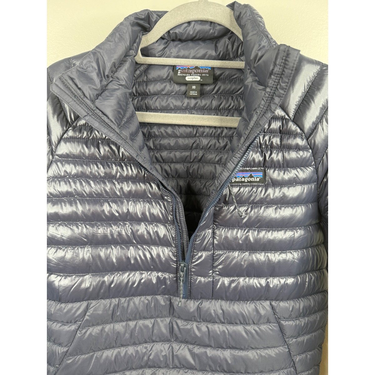 NEW Patagonia Men's Alplight Down Pullover Size XS Slim Fit NEW Patagonia Men's Alplight Down Pullover Size XS Slim Fit
