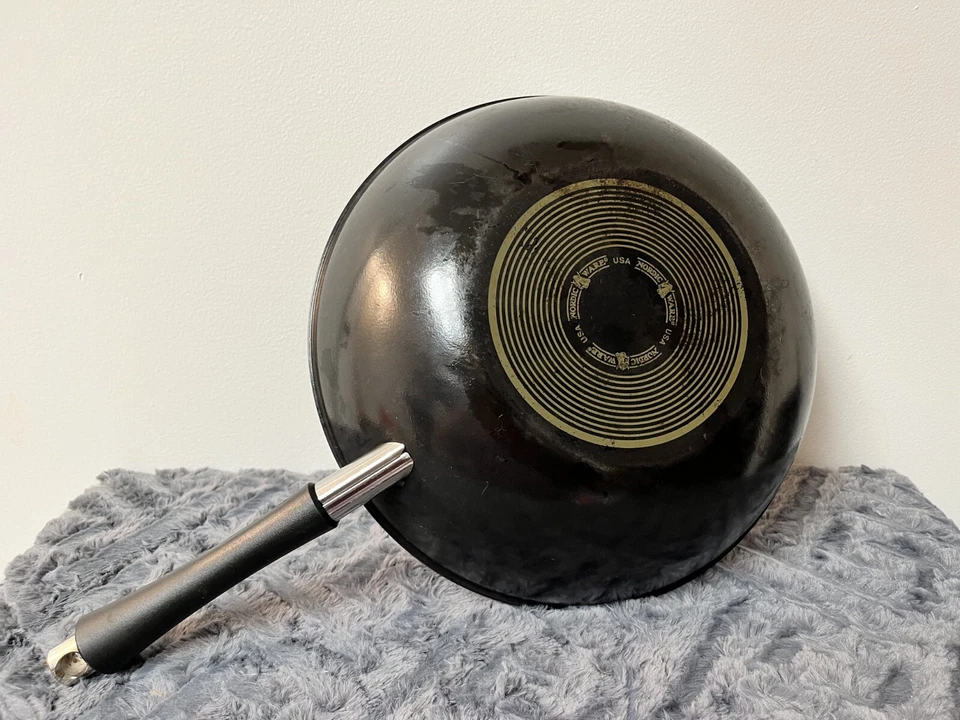 Nordic Ware USA 12" antiaderente frigideira wok panelas fundo plano - Imagem 3 de 3