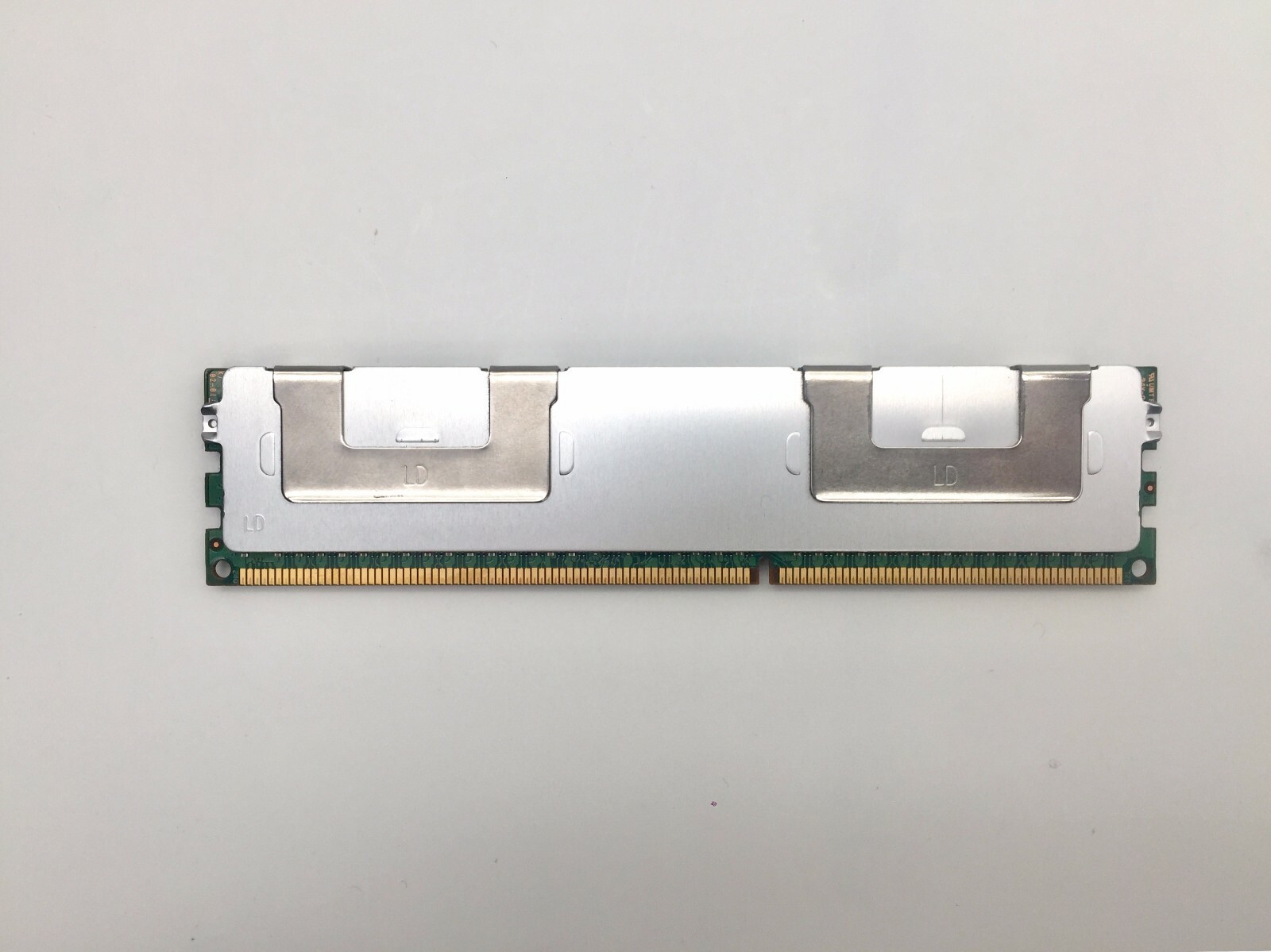 Barrette Mémoire Serveur Micron 32 Go - DDR3 1866MHz LRDIMM - PC3-14900L - ECC