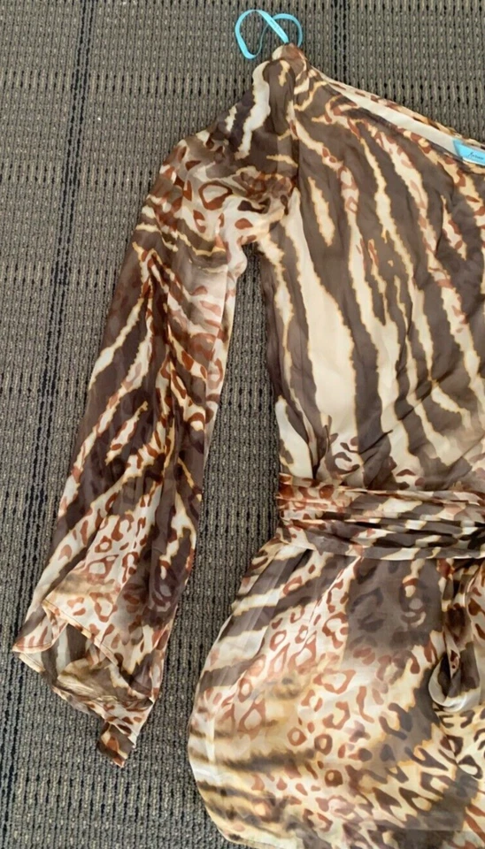 VESTIDO MARCIANO MINI UN HOMBRO ESTAMPADO LEOPARDO TALLA L RN62136 Foto 3 de 4