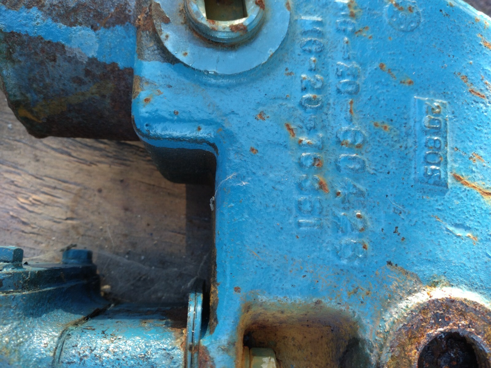 Pair of Inboard fresh water cooled merc cruiser Exhaust manifolds and risors. eBay