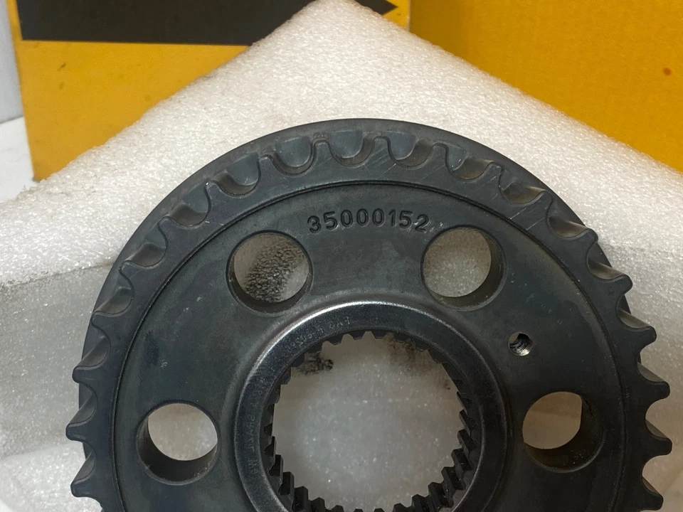 Engrenagem de polia roda dentada correia dentada H-D OEM 17-26 Harley M8 transmissão frontal 32T - Imagem 4 de 4