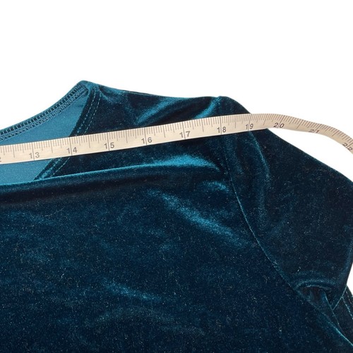 Kate & Mallory Designs 2X Green Velvet Dress Soft Stretch Short Sleeve Romantic - Picture 3 of 9