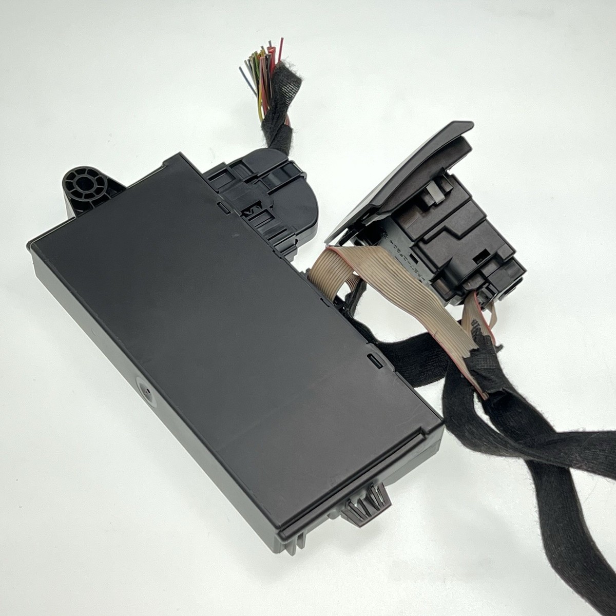 BMW CAS3 Confort Control Unit for BMW 3 serie E90 2.0D 2009 61.35