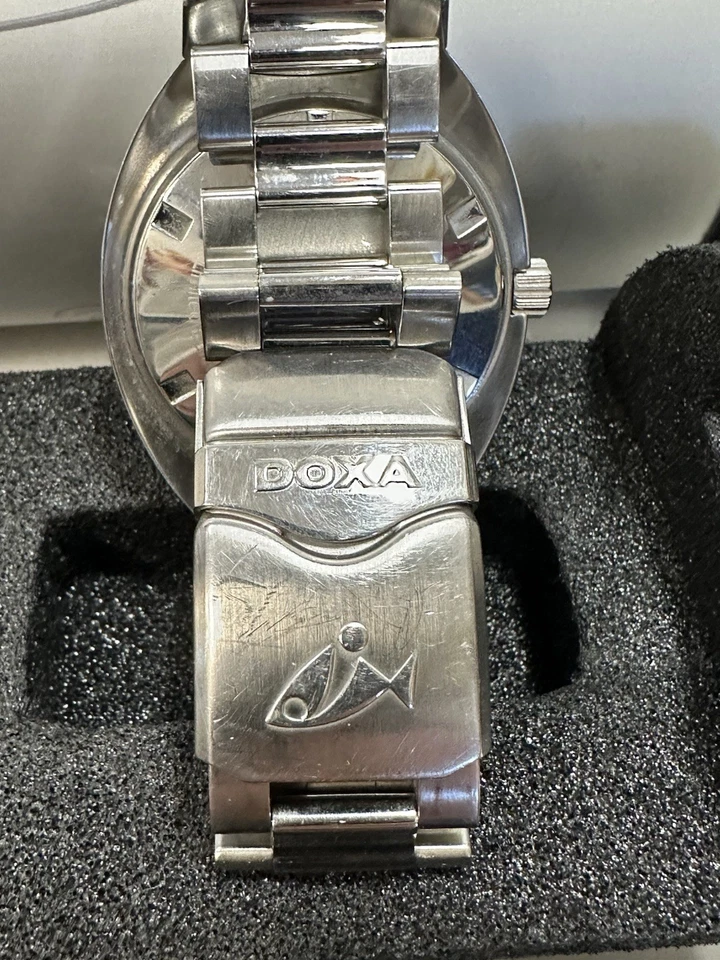 DOXA Sub 300T Professional Reissue - Clive Cussler Signed Tube & Papers Rare - Image 3 of 4